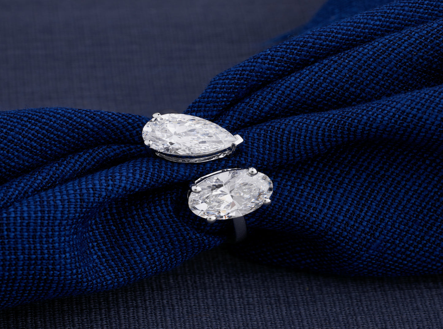 Twin Flame "Toi et Moi" Ring
