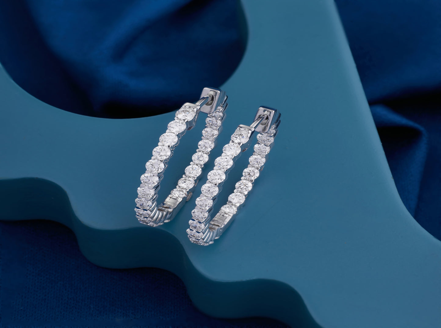 Radiant Halo Hoops