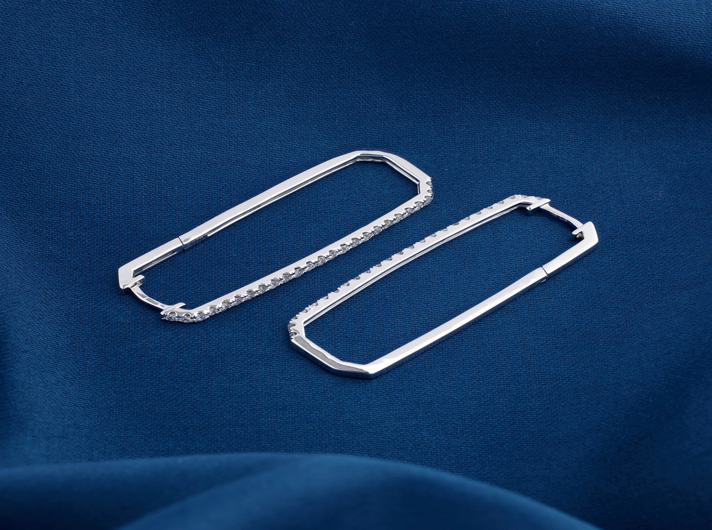 Prism Curve Hoops
