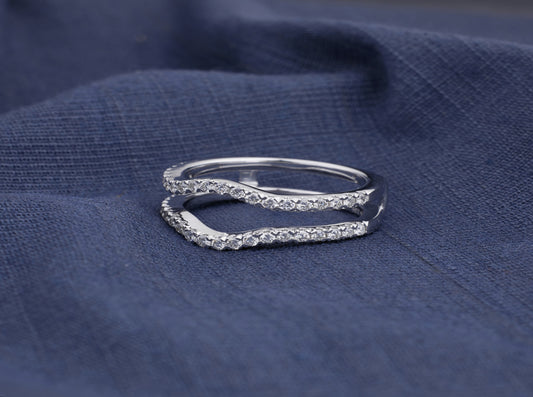 Serenity Wave Double-Band Ring